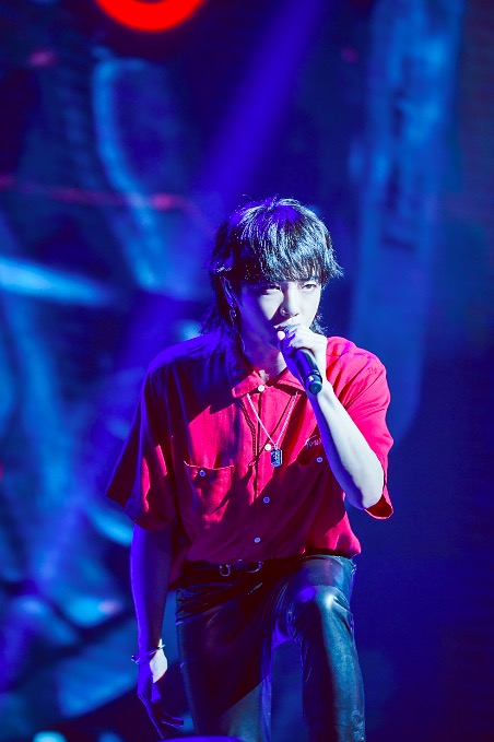 2400萬AI純粹美拍,三星做出了一款年輕人都愛的智能手機(jī)-鋒巢網(wǎng)