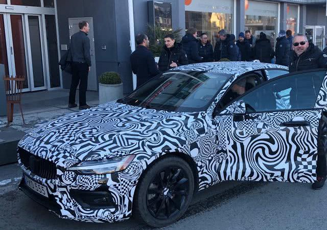 沃爾沃新一代S60本月在美國工廠正式發(fā)布,并將采用新家族式設(shè)計語言-鋒巢網(wǎng)