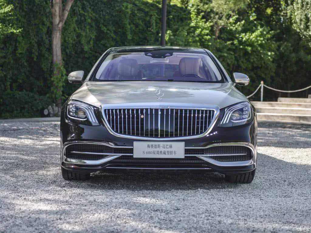 邁巴赫S680，帶你見識土豪的生活！-鋒巢網