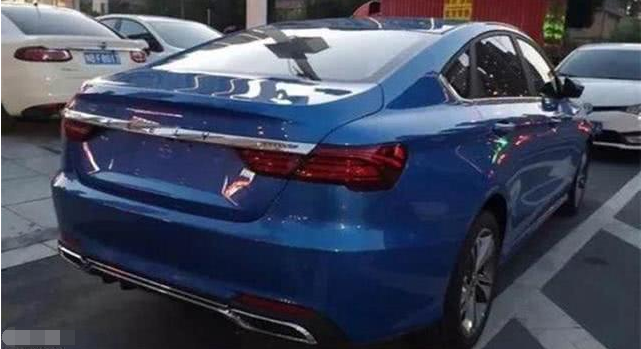 吉利繽瑞配備大尺寸液晶屏幕,科技感十足-鋒巢網