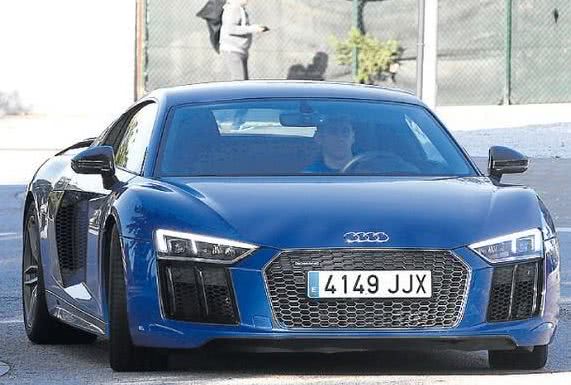 世界杯球星座駕大曝光，差距不是一點點！-鋒巢網