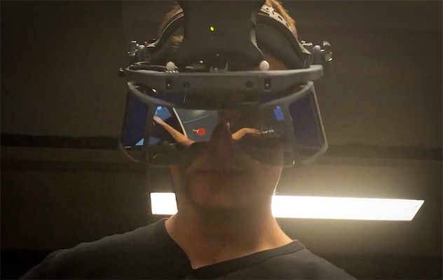 基于現實乒乓球桌演示的Leap Motion AR耳機-鋒巢網