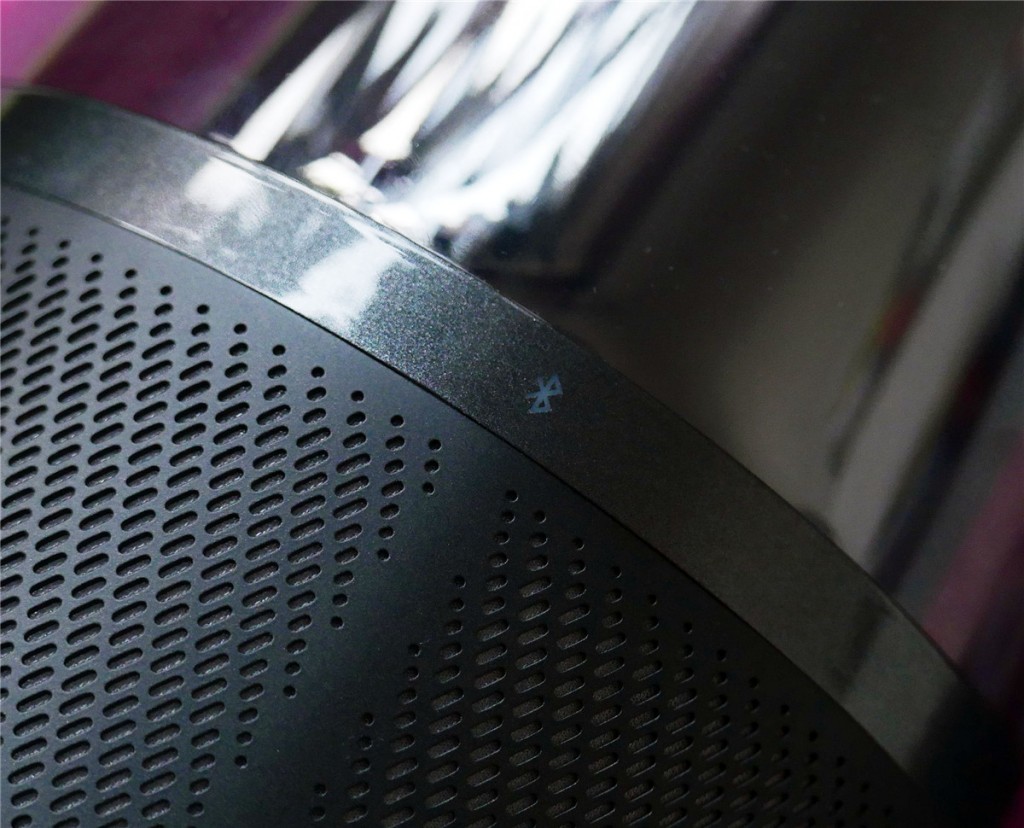 哈曼卡頓音樂琥珀評測：音響大廠眼中的未來是怎樣？-鋒巢網