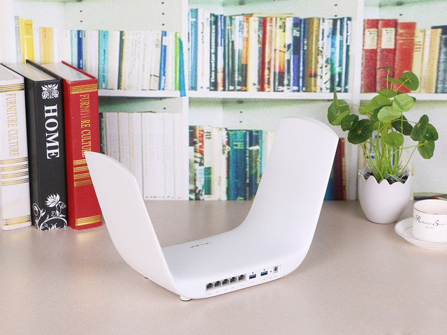 三大旗艦路由器橫評對比,哪一個更能獲得你的芳心?-鋒巢網