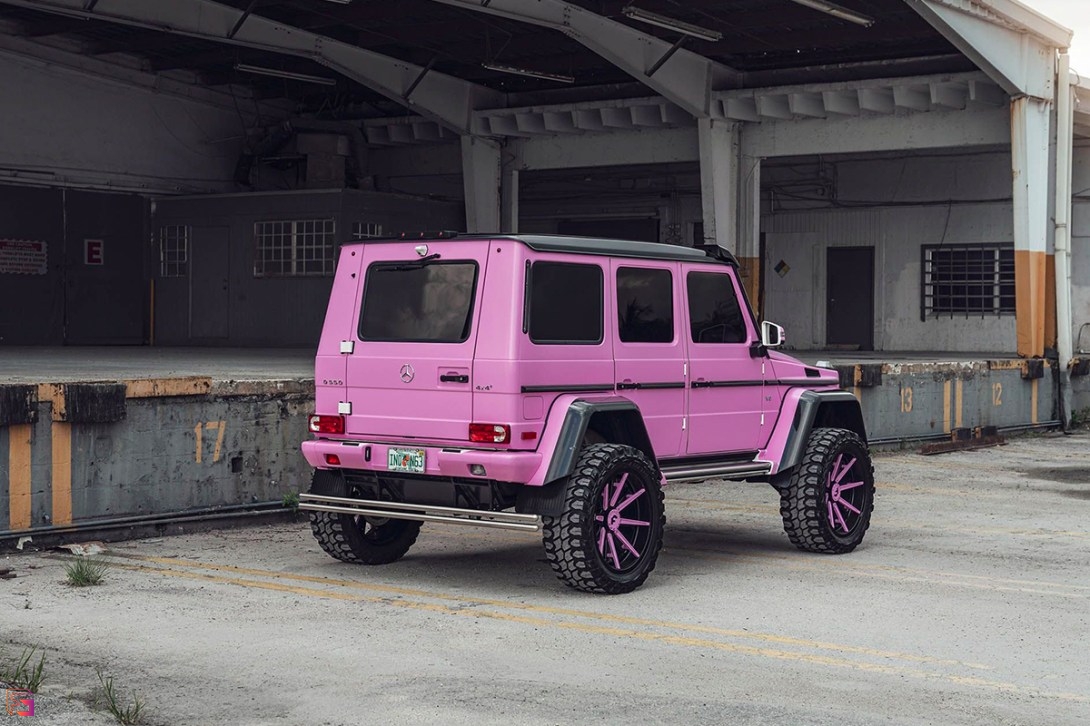 粉色Mercedes-Benz G-Class,特別定制,剛柔并重!-鋒巢網