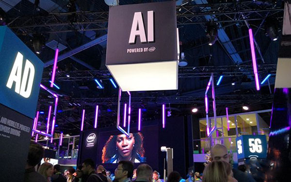 AI全面爆發,未來已來,我們該思考些什么?-鋒巢網