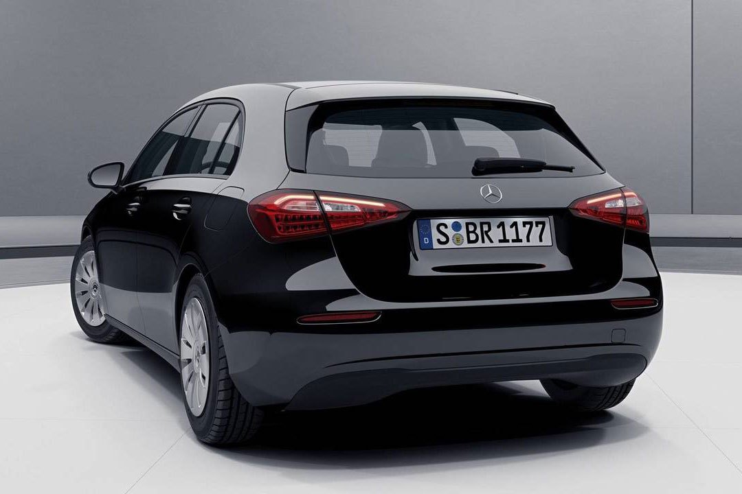 Mercedes-Benz  A180d SE 一切從簡(jiǎn)，但霸氣依然！-鋒巢網(wǎng)