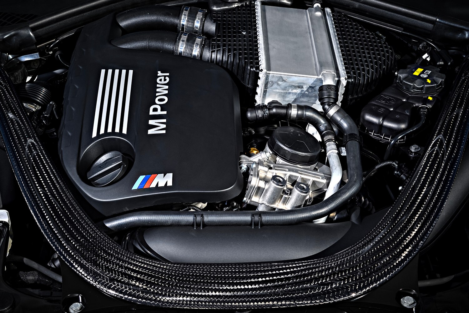 BMW M2 Competition 細節展現讓人血脈噴張！-鋒巢網