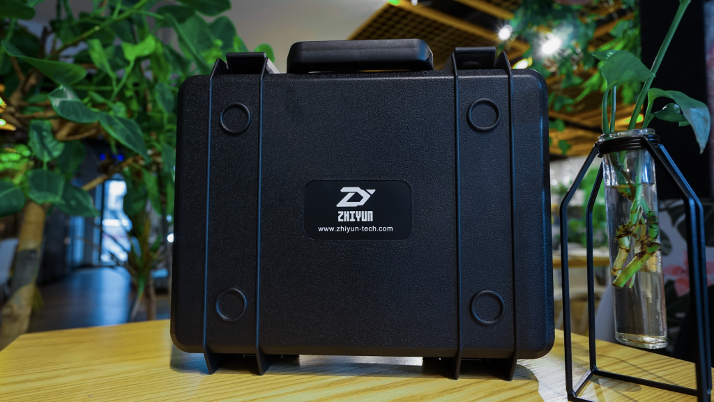 加持飛行模式的三軸穩(wěn)定器云鶴Crane Plus,讓攝影Fly起來(lái)-鋒巢網(wǎng)