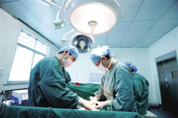 AI和臨床醫生的結合才是未來智能醫療的趨勢-鋒巢網