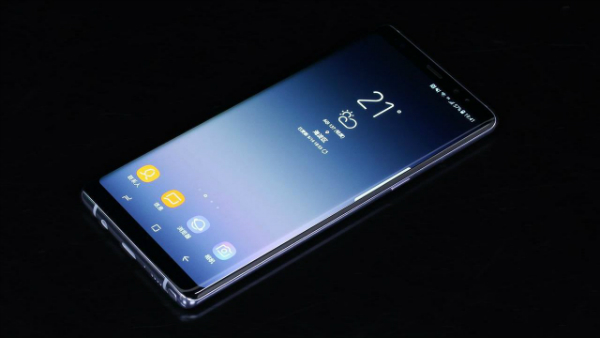 智能手機漲價成風 1萬或許只是漲價的起點-鋒巢網