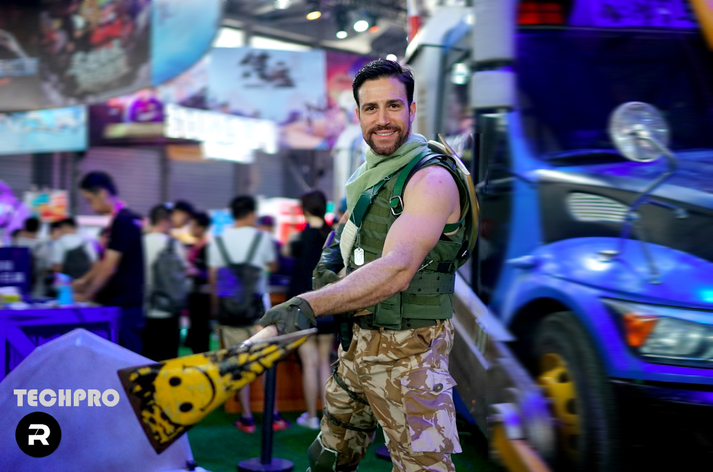 ChinaJoy妹子為抖音獻“聲”,突然翻車-鋒巢網