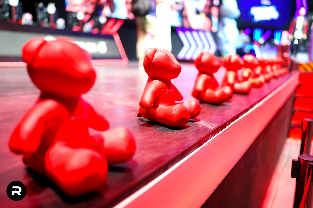 ChinaJoy妹子為抖音獻“聲”,突然翻車-鋒巢網