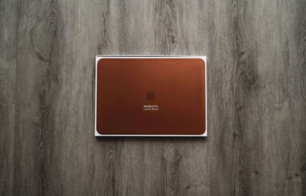 蘋果2018 新版別 MacBook Pro 開箱圖賞-鋒巢網