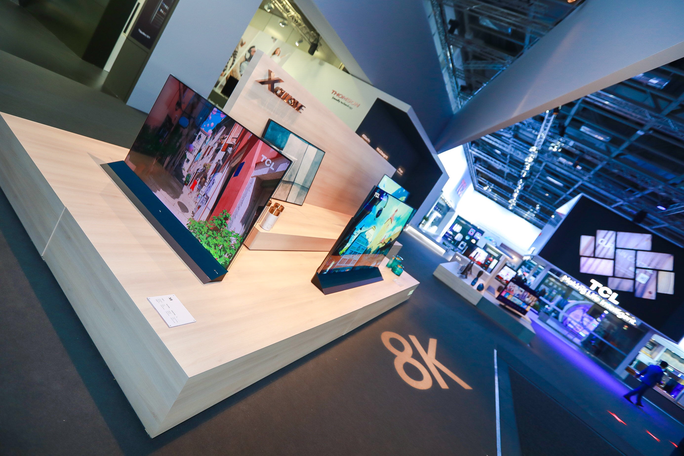 【德國IFA2018 鋒巢網直擊】TCL電視時尚匠心設計 引發國內外媒體熱議-鋒巢網
