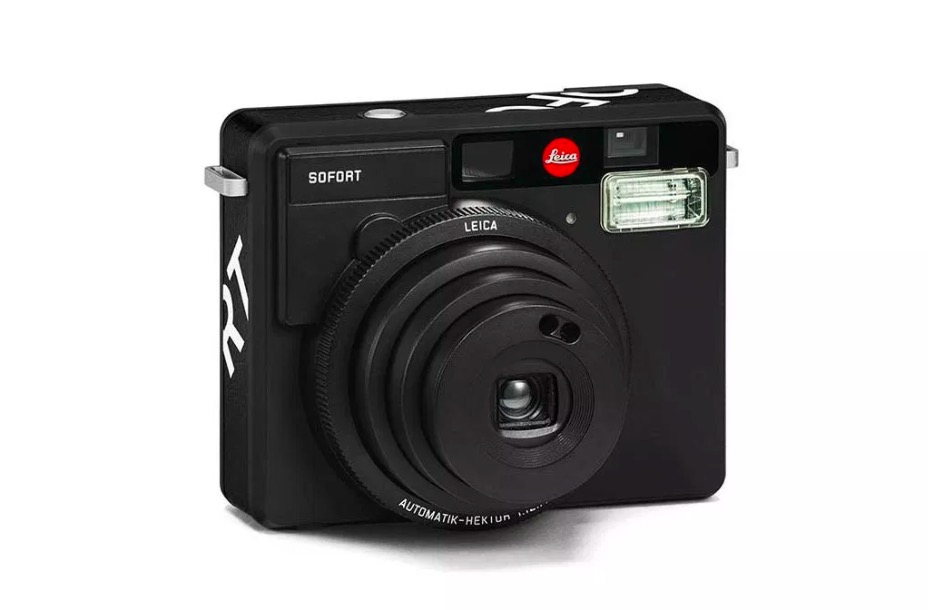 萊卡拍立得相機 SOFORT 全黑配色上架-鋒巢網