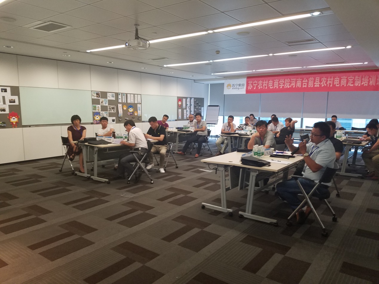 聚焦鄉(xiāng)村振興、聚力精準(zhǔn)扶貧：蘇寧“一二三四五”戰(zhàn)略構(gòu)建鄉(xiāng)村振興新模式-鋒巢網(wǎng)