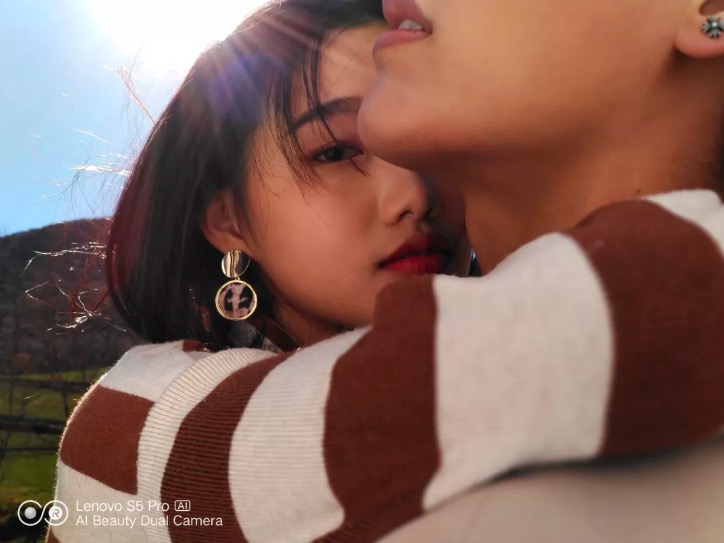 朱一龍與聯想S5 Pro氣質相投-鋒巢網