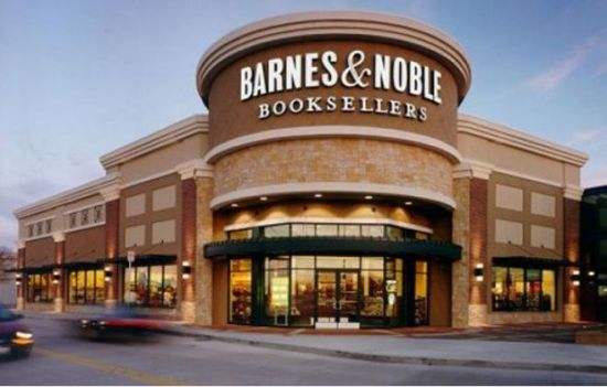 Barnes & Noble推出了最新款Nook的充電底座和鍵盤蓋-鋒巢網