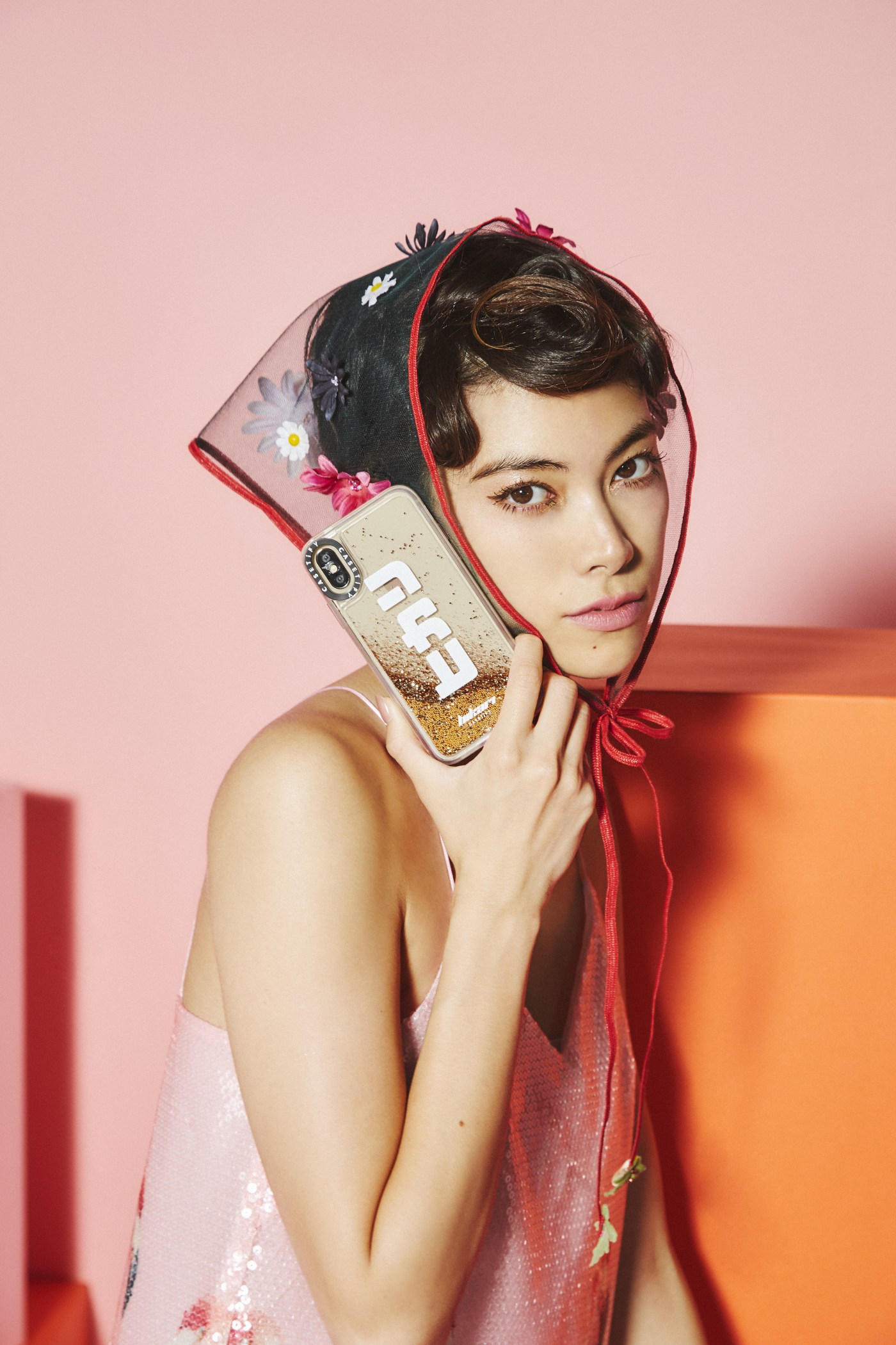 Hikari Mori 攜手 CASETiFY 打造聯(lián)名 iPhone手機(jī)殼-鋒巢網(wǎng)