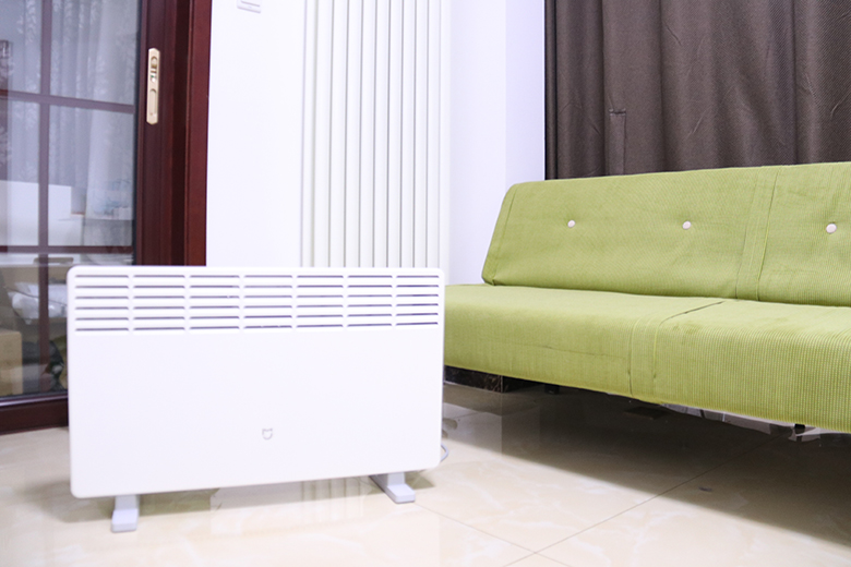 在哪刷手機都不會冷 米家電暖器溫暖你的冬天-鋒巢網