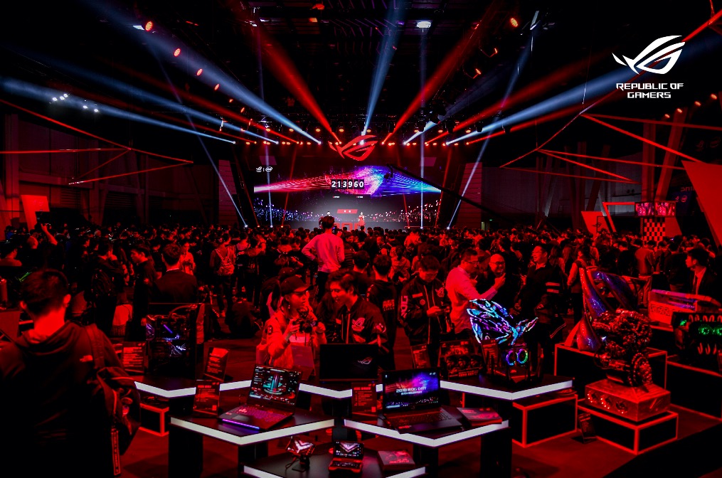 燃爆信仰之夜 2018 ROG DAY暨RW俱樂部周年慶生會-鋒巢網