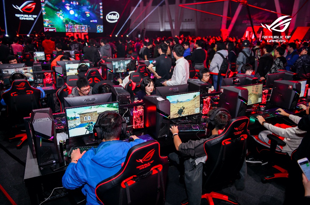 燃爆信仰之夜 2018 ROG DAY暨RW俱樂部周年慶生會-鋒巢網