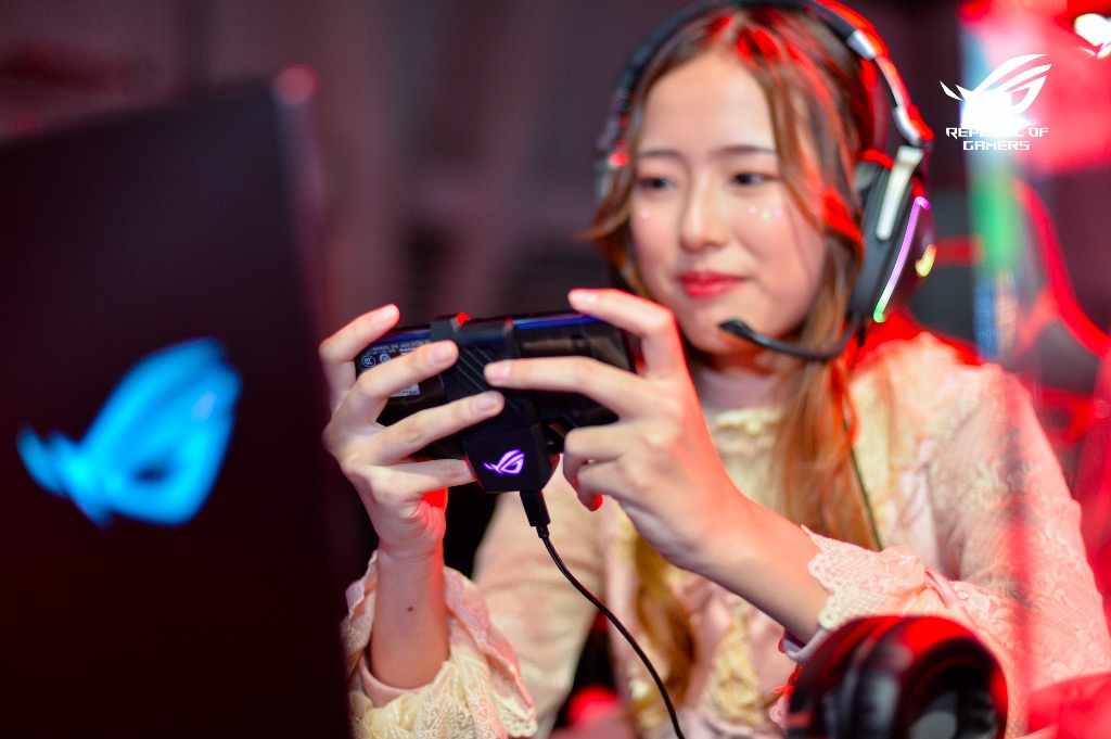 燃爆信仰之夜 2018 ROG DAY暨RW俱樂部周年慶生會-鋒巢網