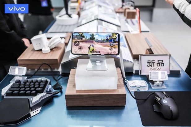 vivo全新智慧旗艦店盛大開業(yè)!8大城市震撼登陸 vivo旗艦店全面升級(jí),9店同開帶來非凡體驗(yàn)-鋒巢網(wǎng)