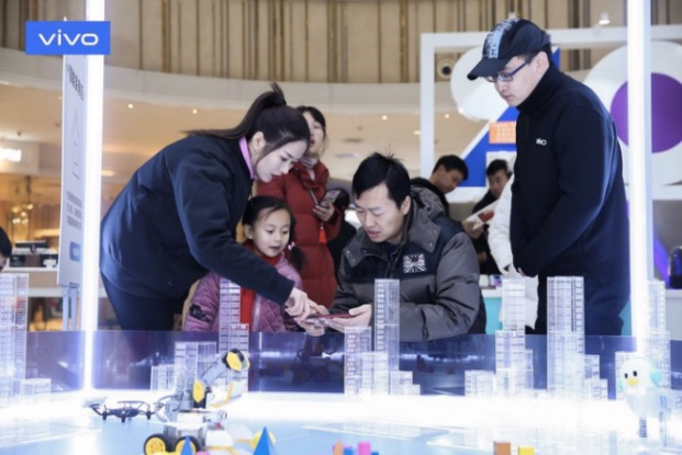 vivo全新智慧旗艦店盛大開業(yè)!8大城市震撼登陸 vivo旗艦店全面升級(jí),9店同開帶來非凡體驗(yàn)-鋒巢網(wǎng)