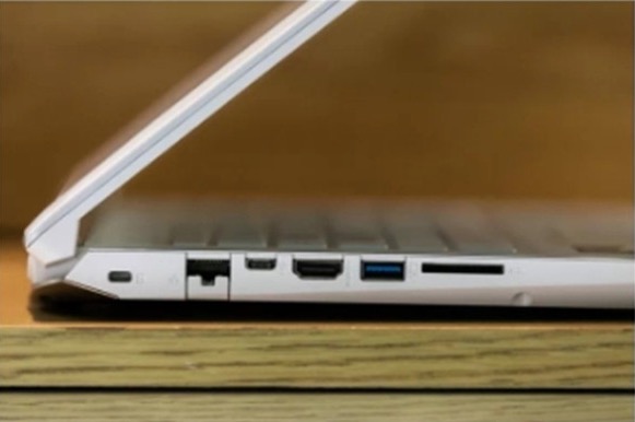 宏碁掠奪者HELIOS 300白金版評測：電競筆記本中的優(yōu)雅野獸派-鋒巢網(wǎng)