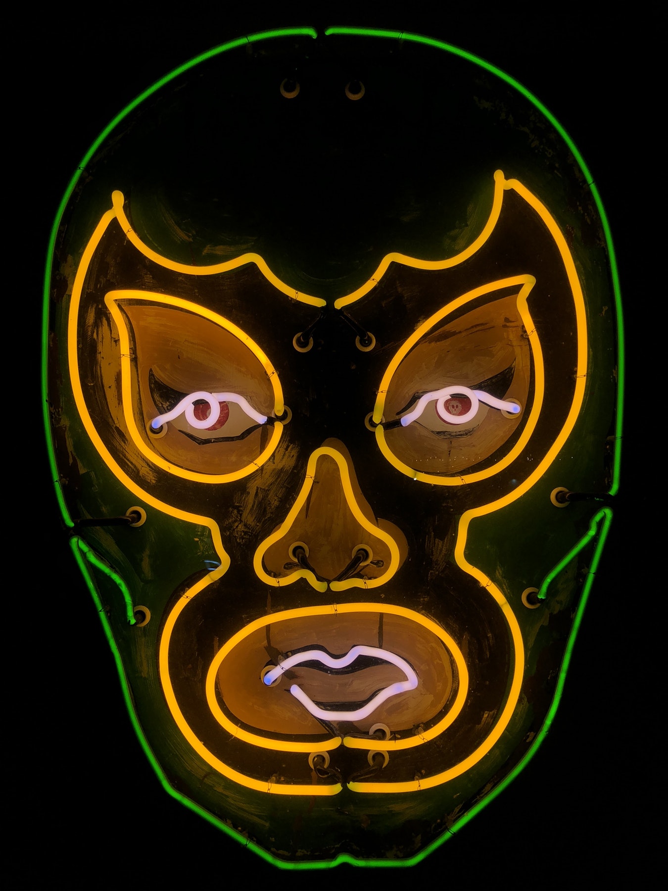 互聯網年度最“作”得主:今日頭條-鋒巢網