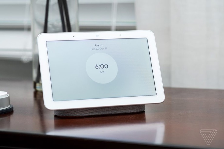 谷歌助手現在可以用飛利浦調色燈“輕輕地”叫醒你-鋒巢網