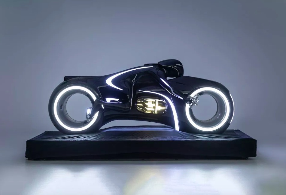 洛杉磯汽車博物館特別展-鋒巢網