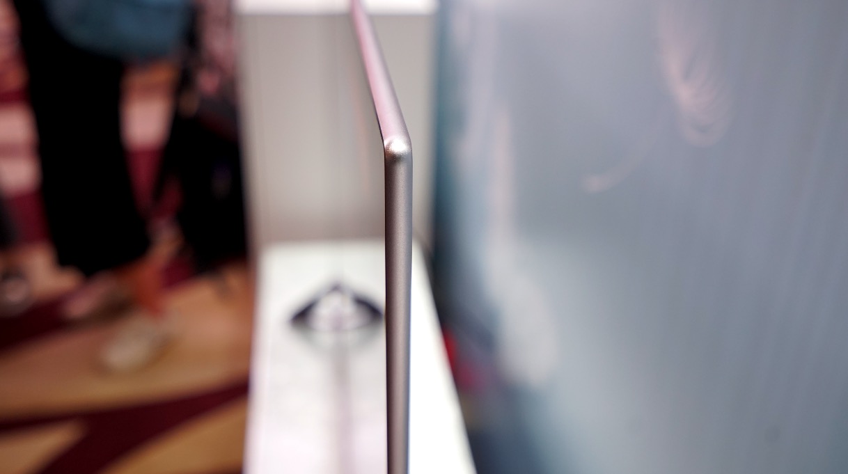 樂融Letv超強回歸：聯(lián)手漫威，起航健康“凈藍”護眼-鋒巢網