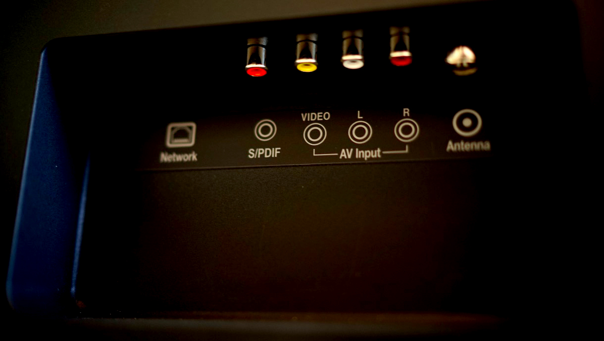 平穩中前行: 小米全面屏電視E55A評測-鋒巢網