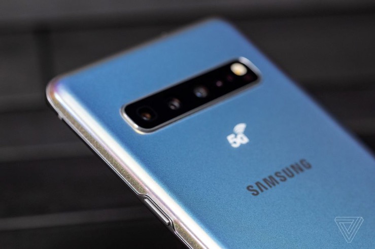 三星的Galaxy s105g手機將于6月17日登陸AT&T-鋒巢網