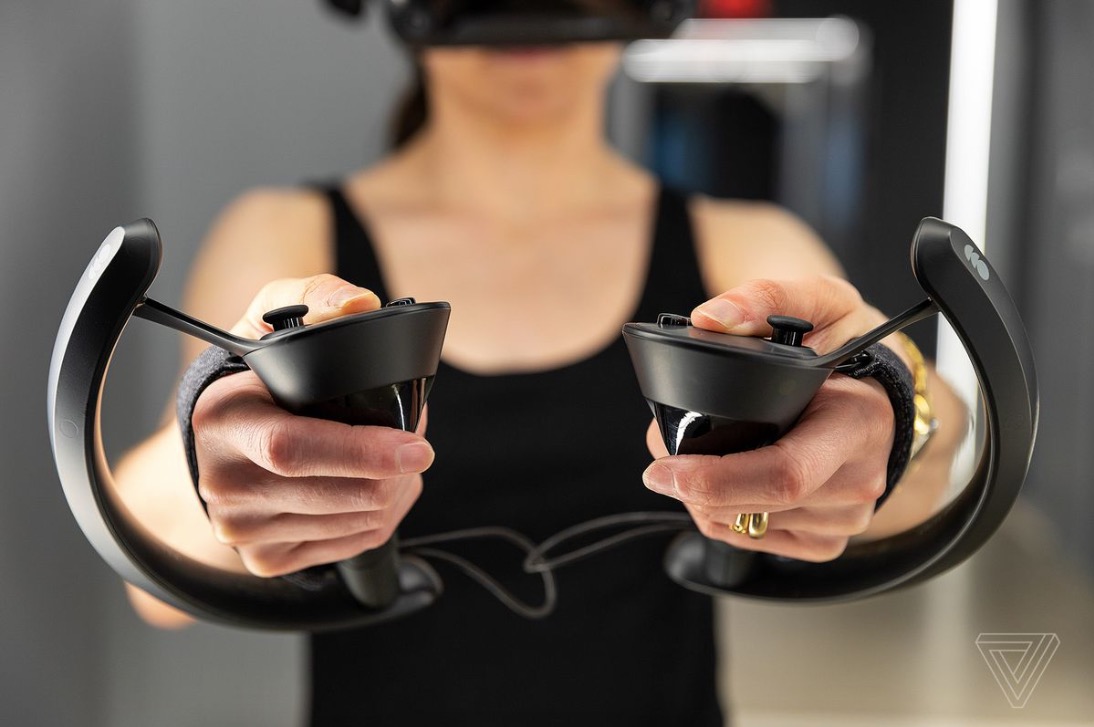 Valve 指數點評:高端價格的高性能VR-鋒巢網