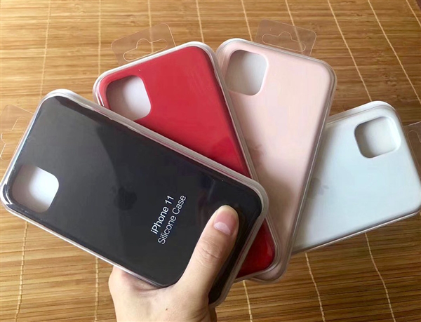 手機殼作證? iPhone“浴霸”款來襲-鋒巢網