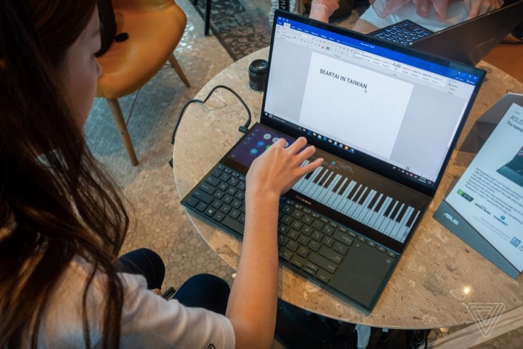 華碩ZenBook Pro將于9月6日在美國發布-鋒巢網