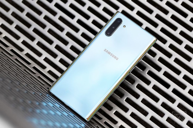 微軟向iPhone用戶提供最高650美元的補貼，用于購買三星新款Galaxy Note 10-鋒巢網