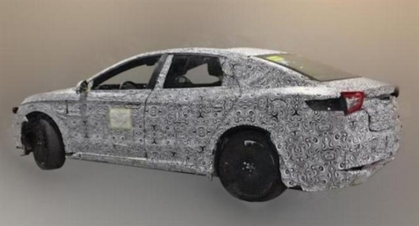 比亞迪“漢”諜照曝光 或將明年4月亮相-鋒巢網