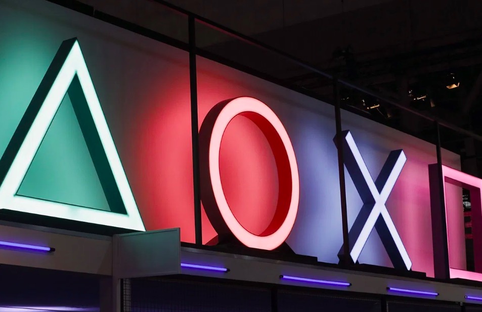 索尼將推多平臺應用3D 全息投影顯示器-鋒巢網