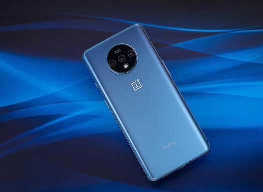 繼續(xù)雙旗艦戰(zhàn)略,一加8明年見-鋒巢網(wǎng)