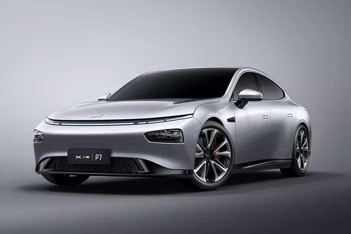 突破1.5萬!最強國產電動轎跑小鵬P7強勢來襲-鋒巢網