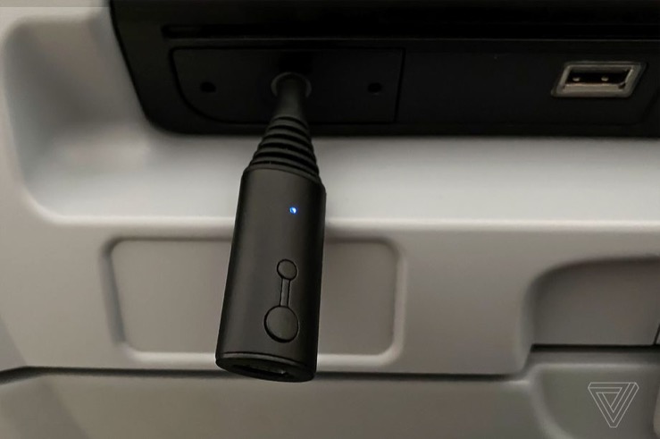 如何使用你的AirPods與飛行中的娛樂系統-鋒巢網