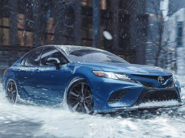 預熱！豐田新款凱美瑞官圖曝光-鋒巢網