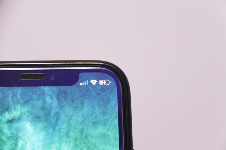 換個姿勢充電！小米立式無線充電器圖賞-鋒巢網