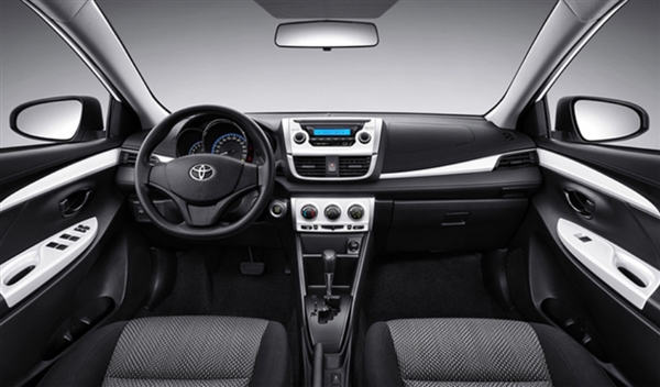 百公里油耗僅5.2L,豐田威馳FS鋒尚版8.88萬開賣!-鋒巢網