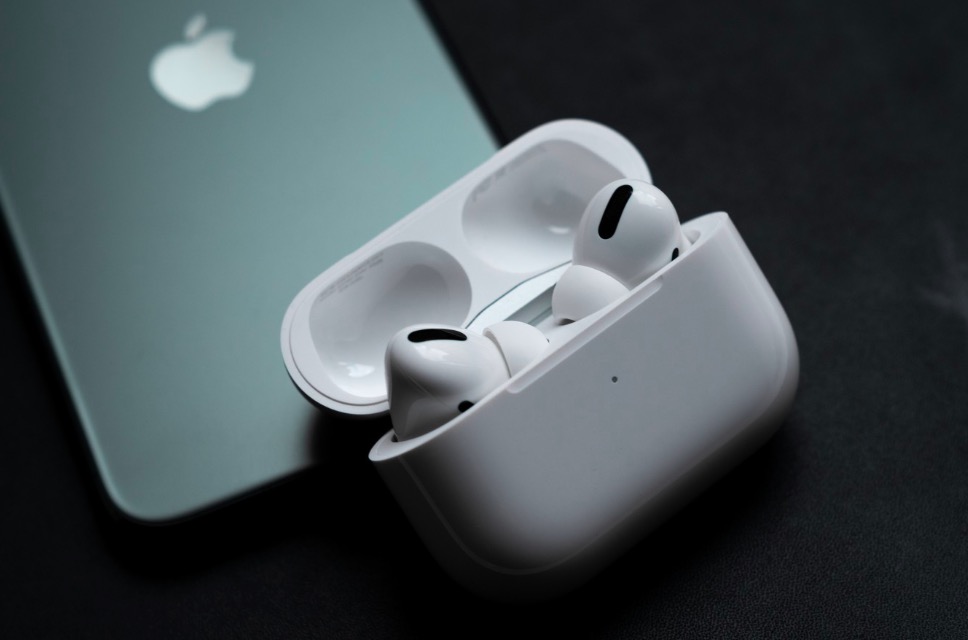向更輕更小進擊,蘋果或將推出AirPods Pro Lite-鋒巢網